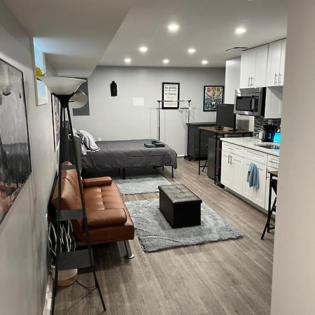 וושינגטון Urban Retreat Basement Studio Only Two Blocks From Metro! Off Street Parking! מראה חיצוני תמונה